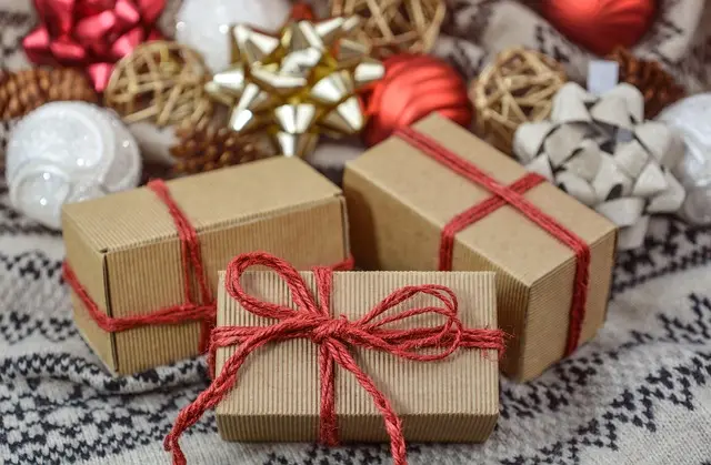 Les 10 Activités Incontournables pour Célébrer Noël en Famille