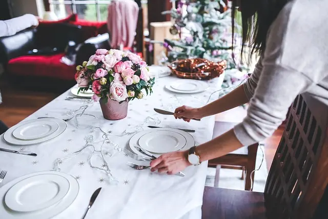 5 Astuces Indispensables pour Organiser vos Festivités de Noël