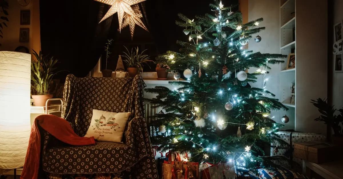 Comment Décorer un Sapin de Noël Parfait